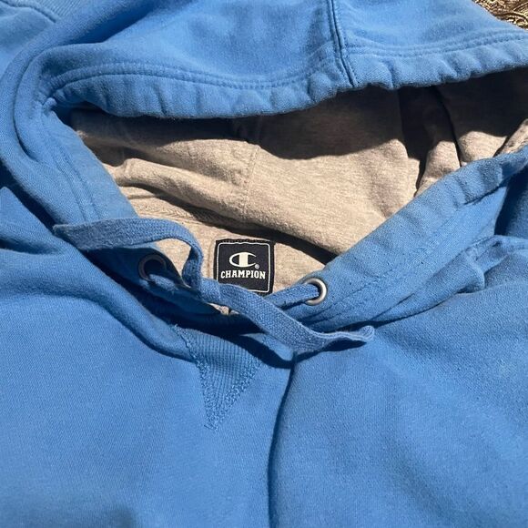 Champion Sky Blue Pullover Hoodie 2XL great condition - Picture 1 of 2